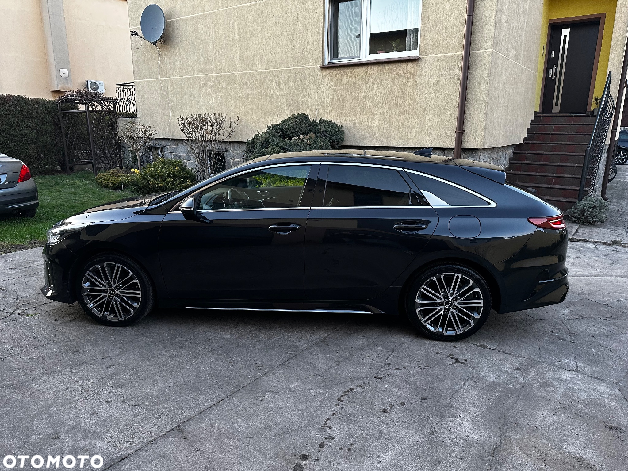 Kia ProCeed 1.4 T-GDI DCT7 OPF GT LINE - 5