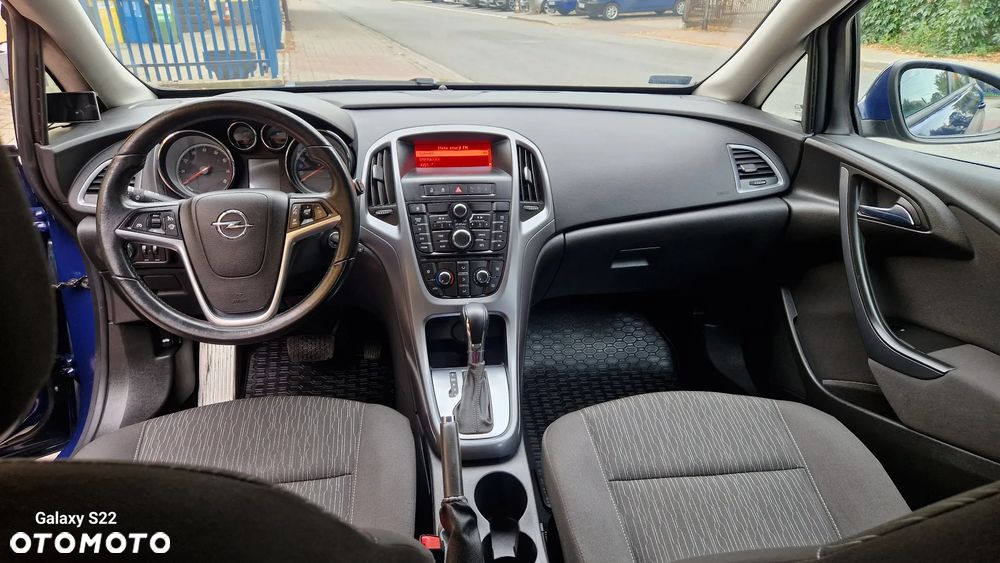 Opel Astra 1.4 T Enjoy EU6 - 17