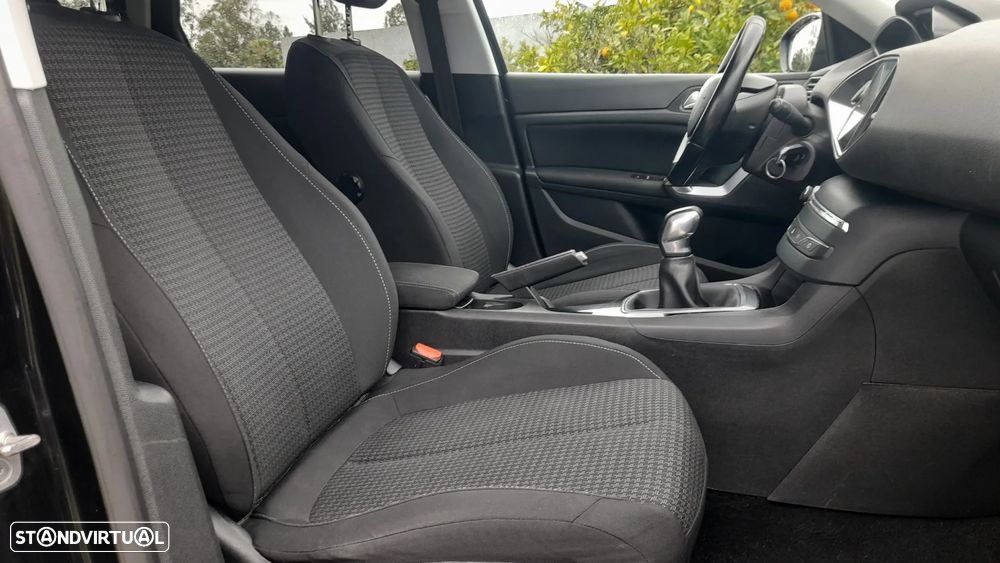 Peugeot 308 SW 1.6 BlueHDi Access - 44