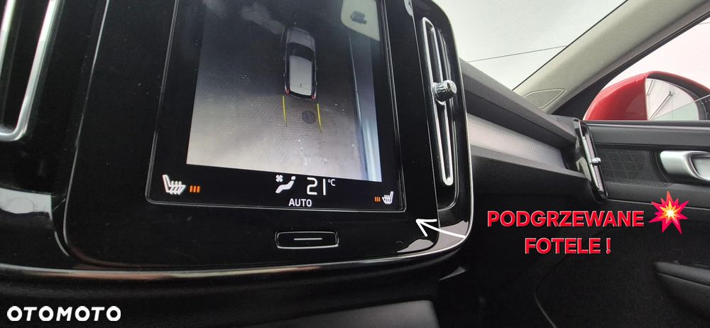 Volvo XC 40 D3 SCR Momentum Core - 24