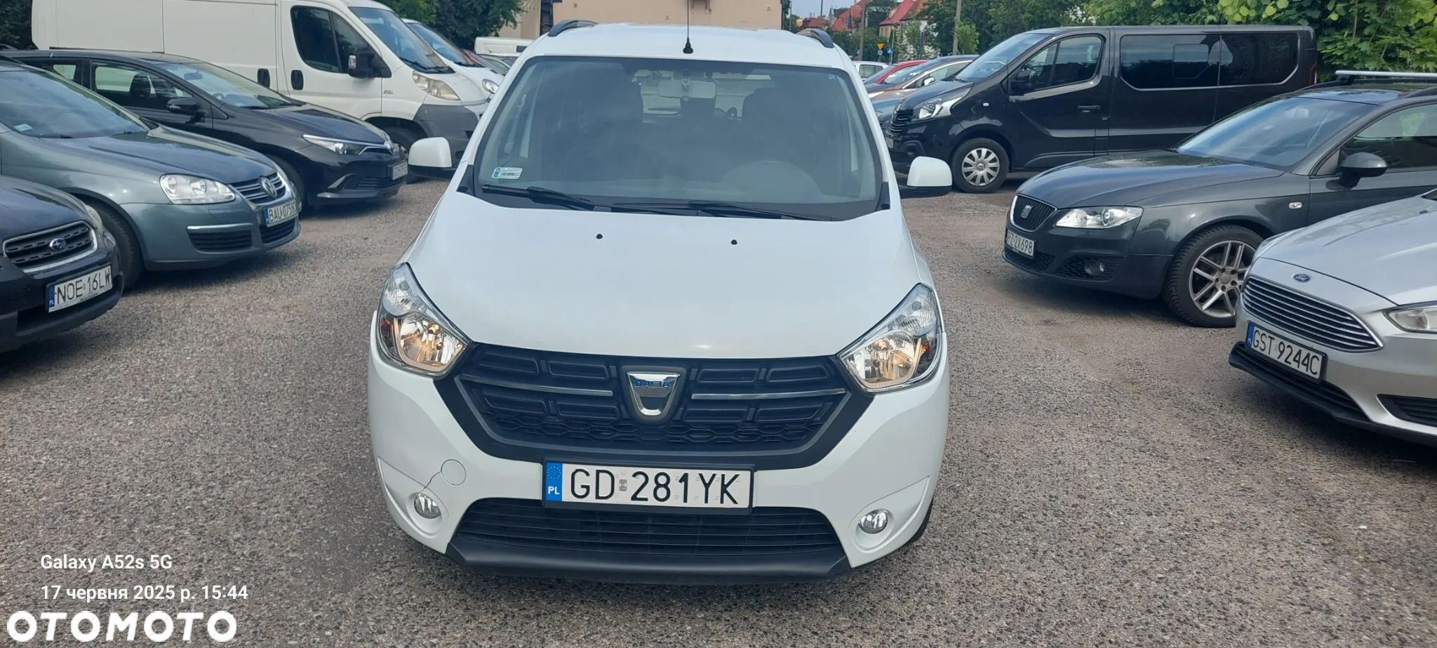 Dacia Lodgy 1.6 SCe Access S&S - 1