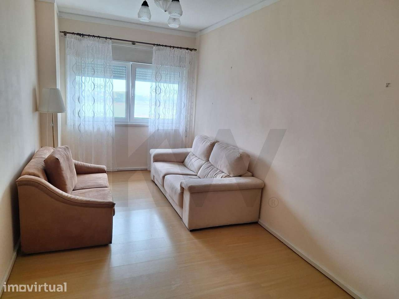 Apartamento T2 Mobilado para Arrendamento na Foz do Douro - Grande imagem: 2/22