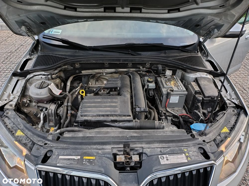 Skoda Octavia 1.4 TSI Ambition - 17