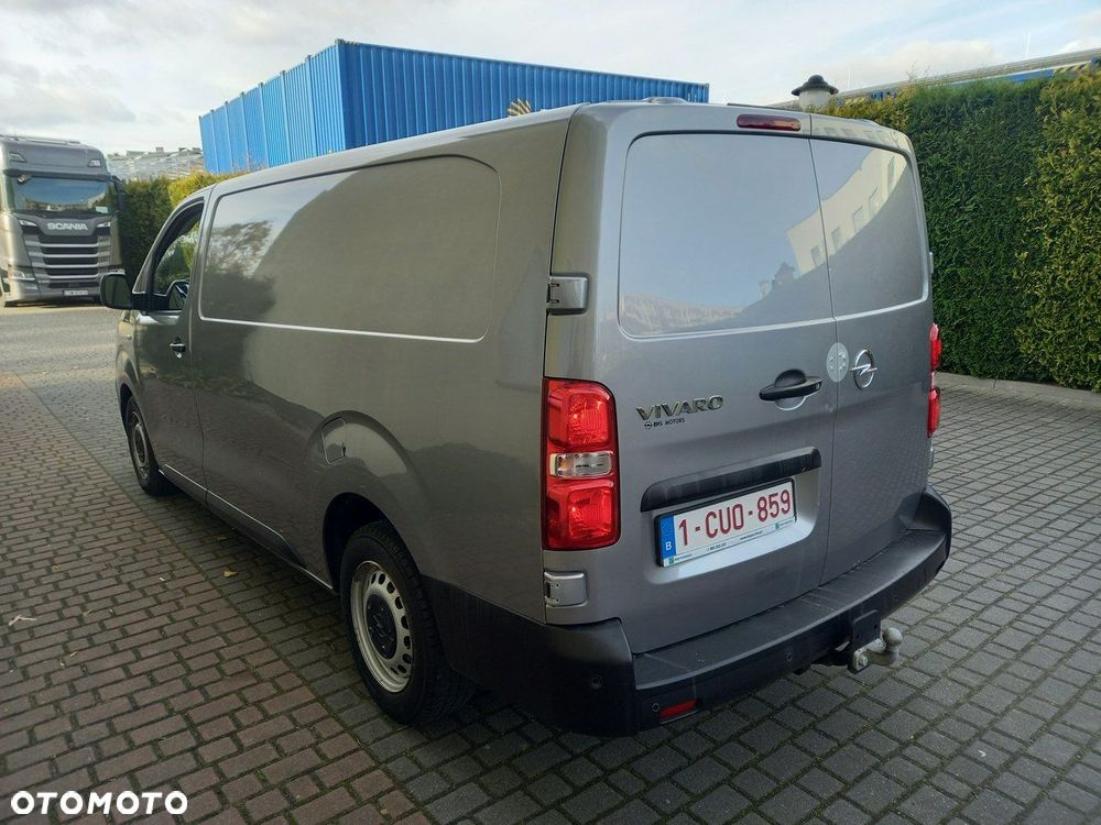 Opel Vivaro - 9