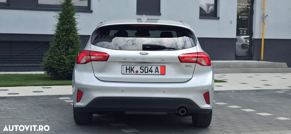 Ford Focus - 12
