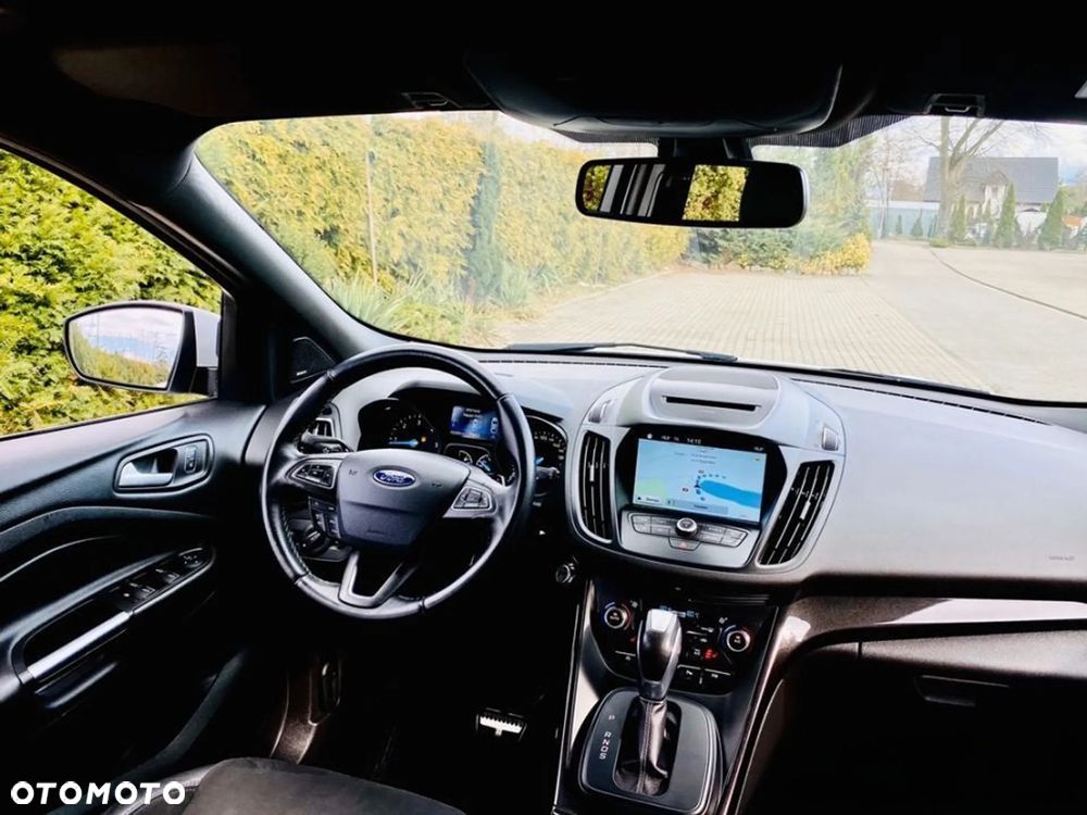 Ford Kuga 2.0 TDCi AWD ST-Line - 28