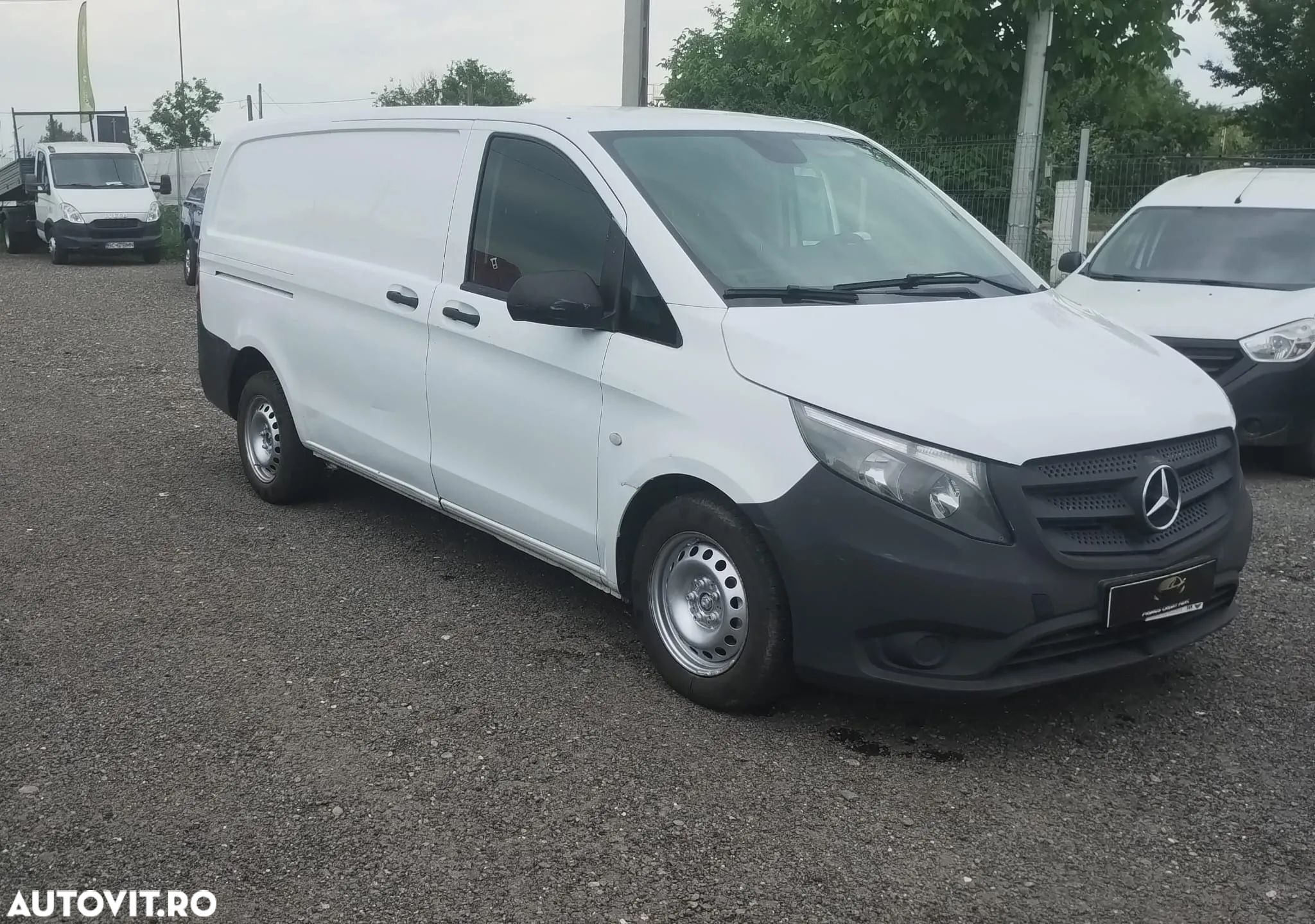 Mercedes-Benz VITO - 1