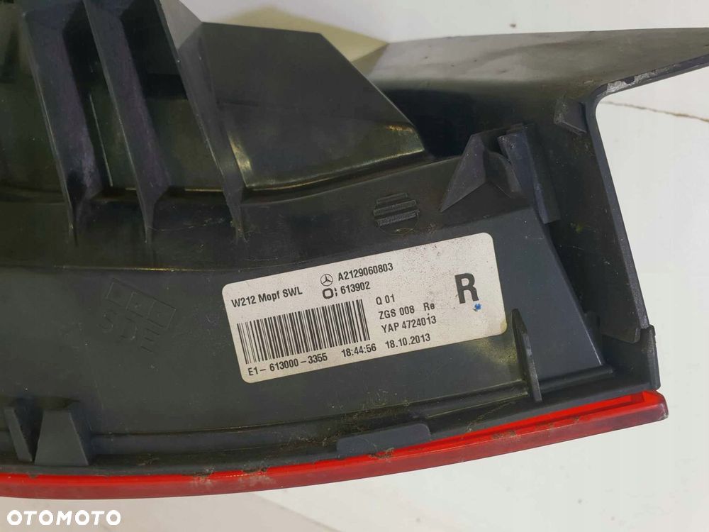 MERCEDES W212 SEDAN LAMPA TYŁ PRAWA A2129060803 - 3