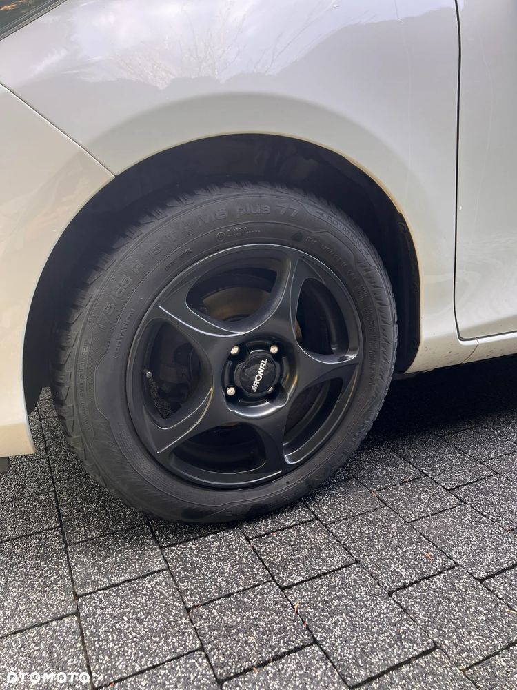 Toyota Yaris 1.0 Active - 7
