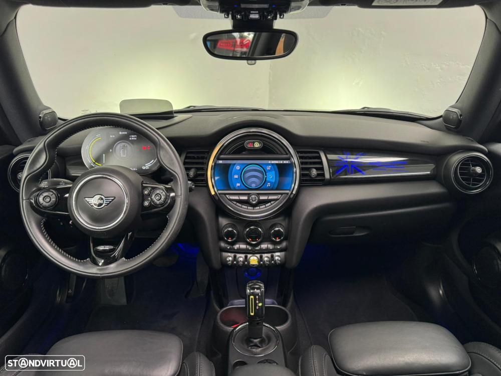 MINI 3 Portas Cooper SE Premium Essential - 39