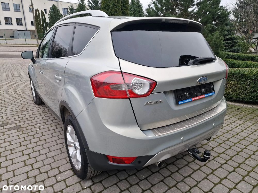 Ford Kuga 2.0 TDCi 2x4 Titanium - 5