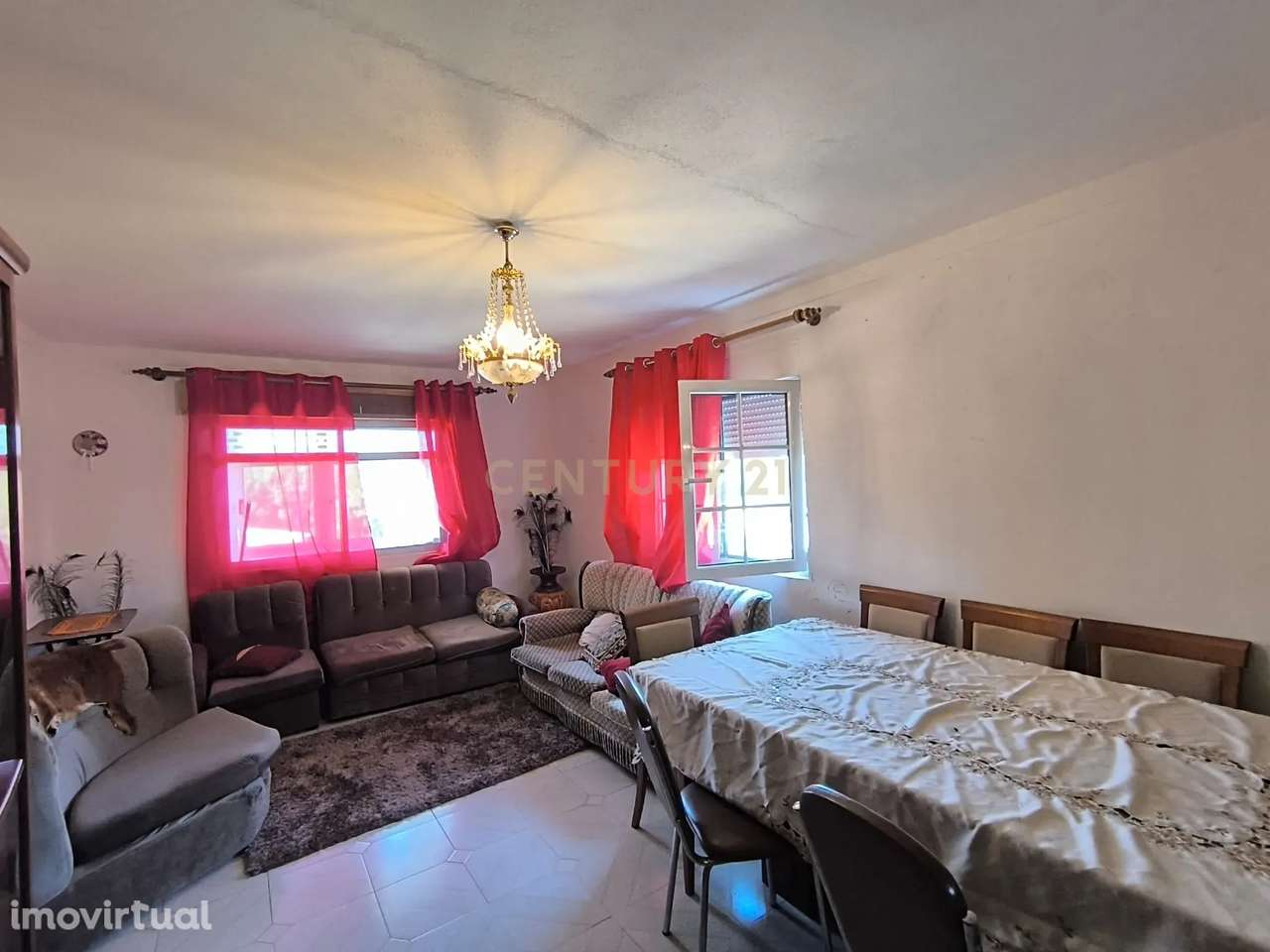 Moradia T3 para venda na aldeia de Mós, Bragança - Grande imagem: 5/11