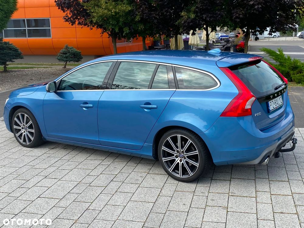 Volvo V60 D2 Drive-E R-Design Momentum - 7