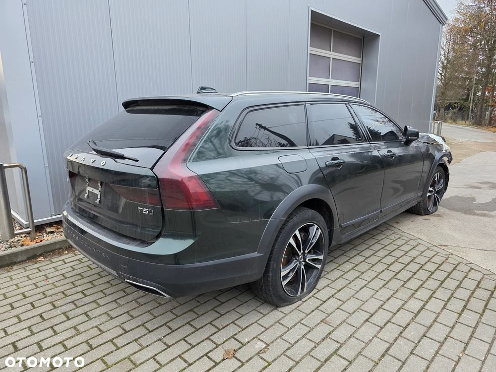 Volvo V90 Cross Country T5 AWD Geartronic - 10