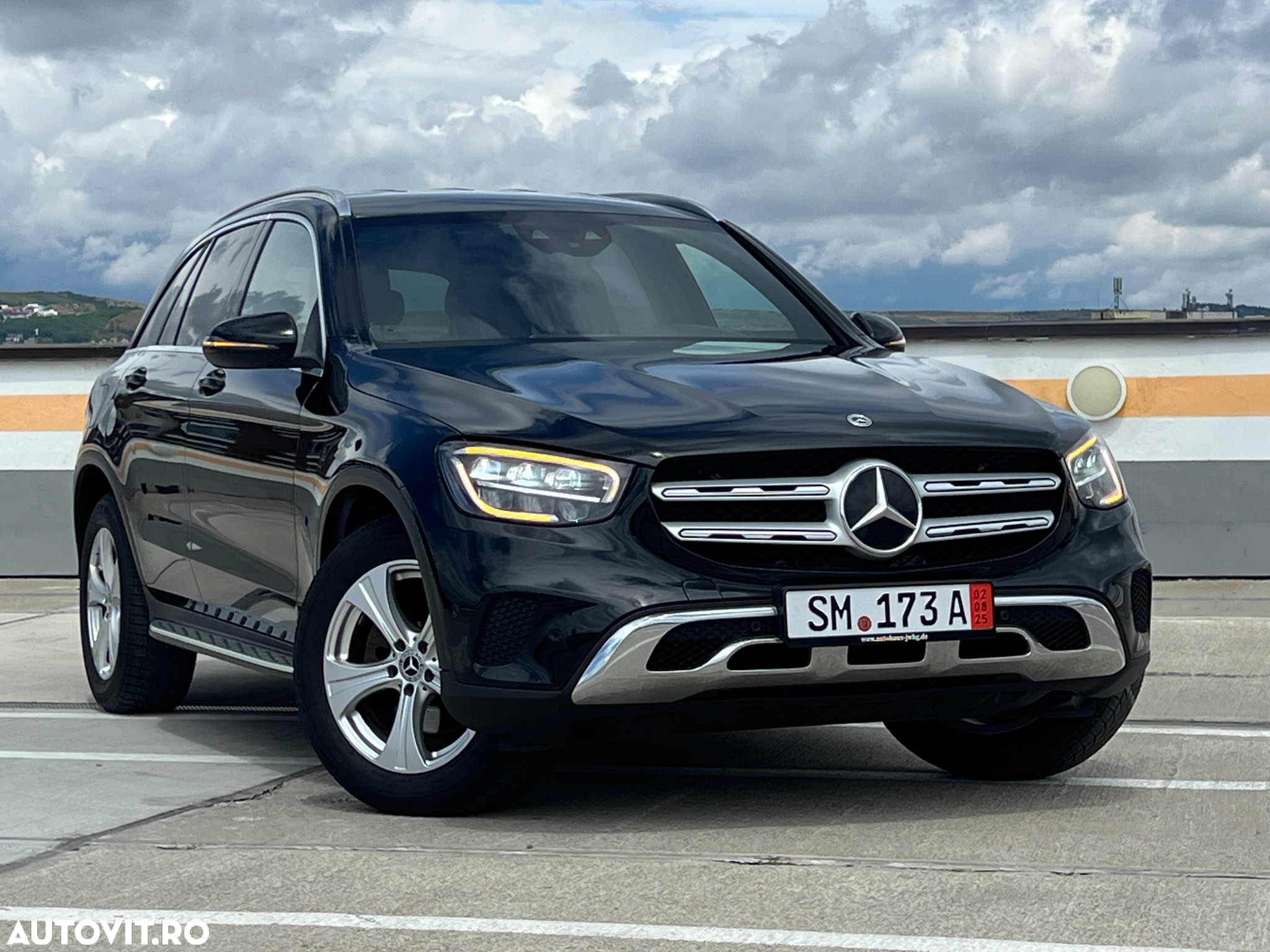 Mercedes-Benz GLC 220 d 4Matic 9G-TRONIC AMG Line - 19