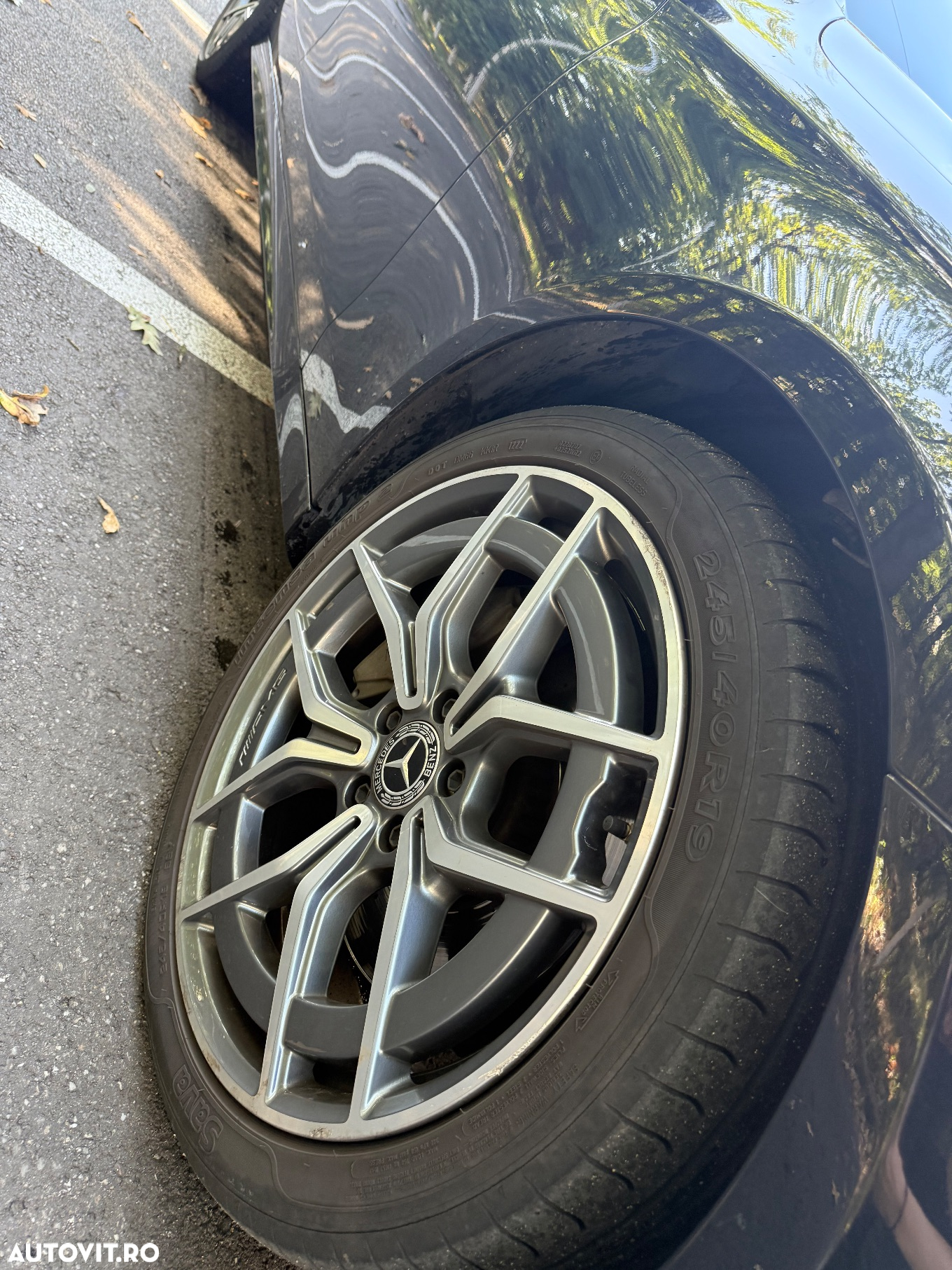 Mercedes-Benz E 220 d T 9G-TRONIC AMG Line - 13