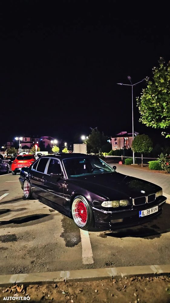 BMW Seria 7 730dA - 2