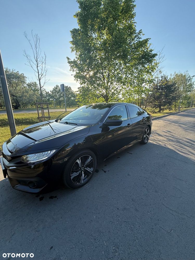 Honda Civic 1.5 T Prestige (Navi) - 2