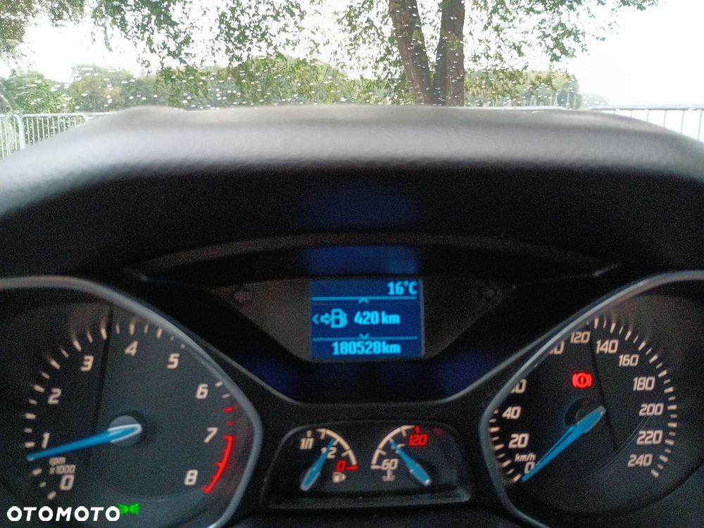 Ford Focus 1.0 EcoBoost Edition - 24