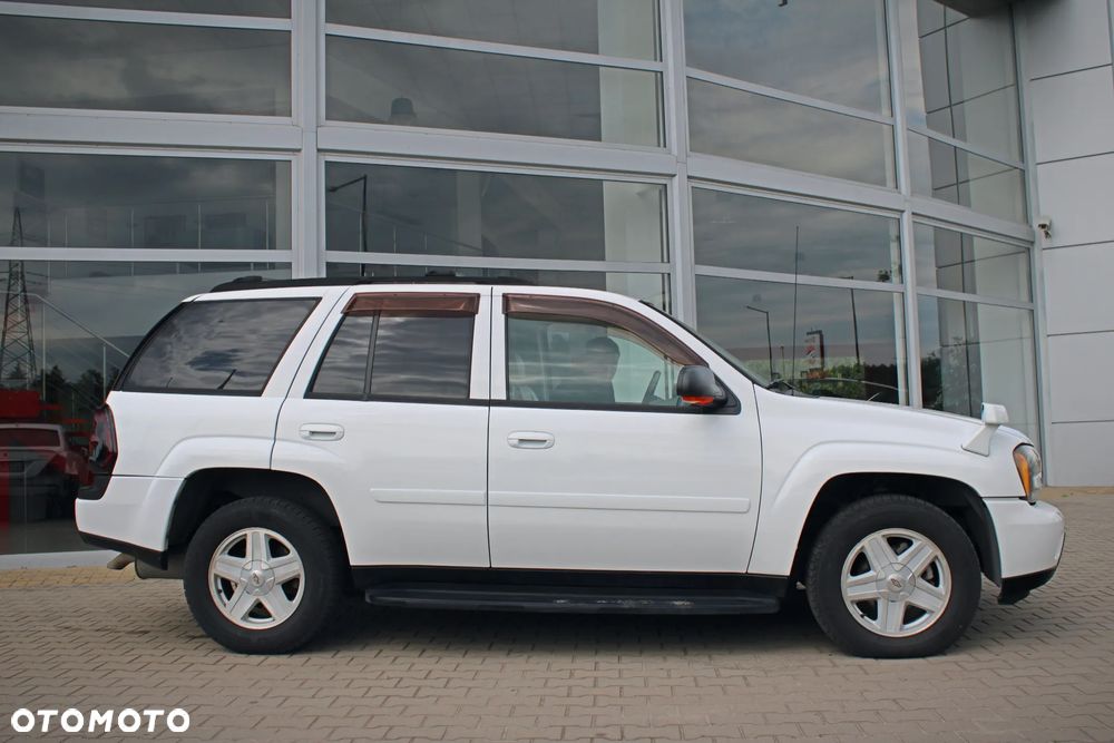Chevrolet Trailblazer 4.2 LS - 8
