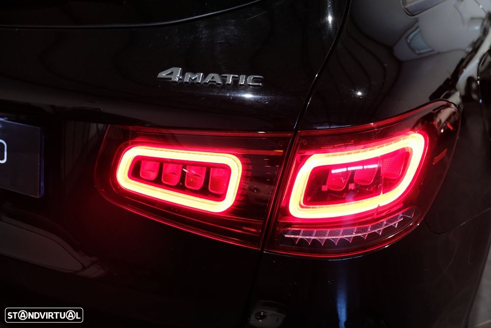 Mercedes-Benz GLC 300 e 4Matic - 28