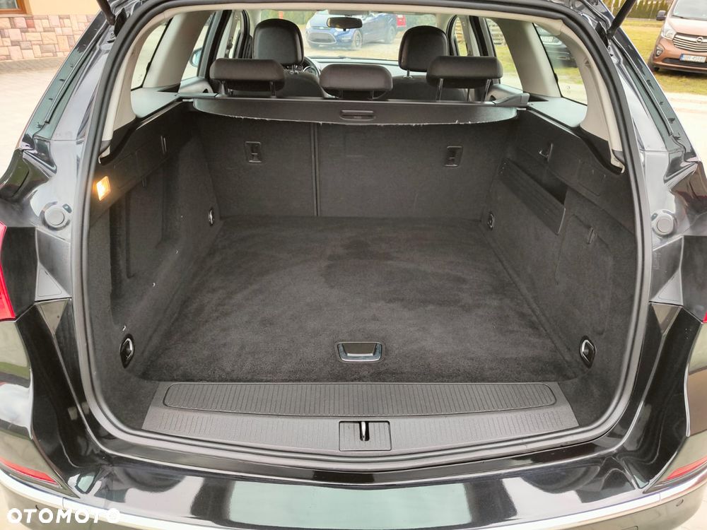 Opel Astra 1.6 CDTI Dynamic - 25