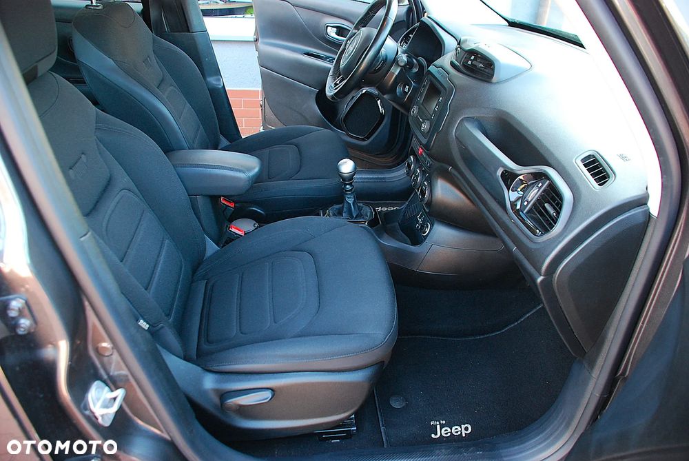 Jeep Renegade 1.4 MultiAir Limited - 27