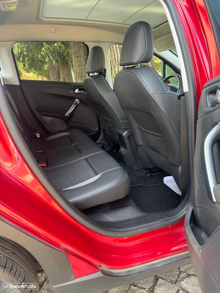 Peugeot 2008 PureTech 110 Stop&Start EAT6 Allure - 11