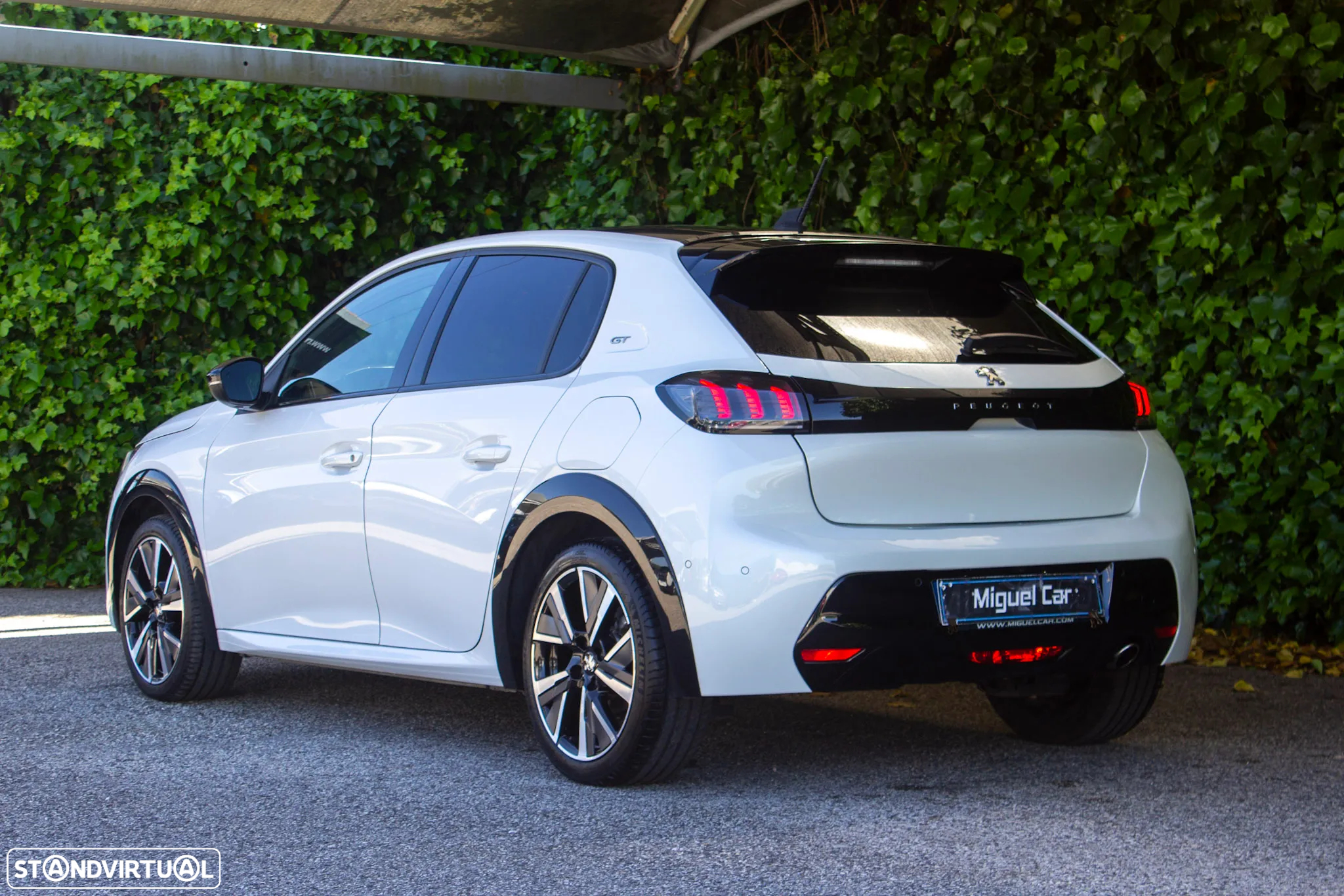 Peugeot 208 1.5 BlueHDi GT Line - 10