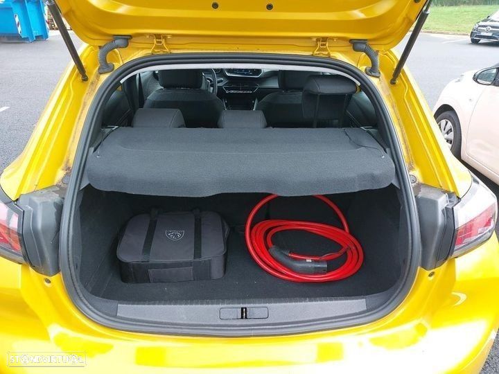 Peugeot e-208 50 kWh Active Pack - 18