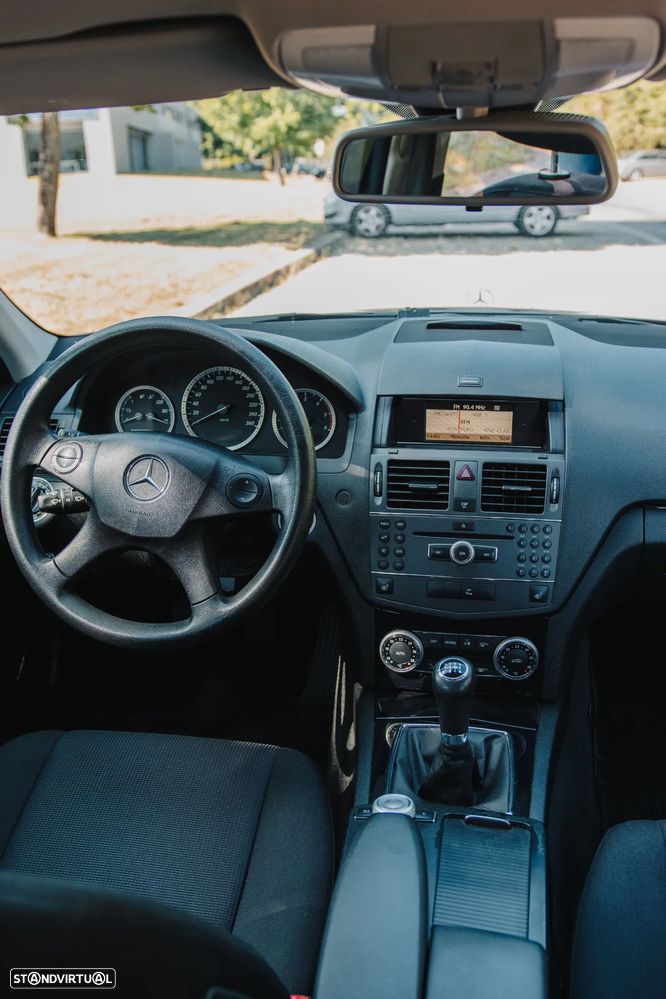 Mercedes-Benz C 220 CDi Classic BE - 19