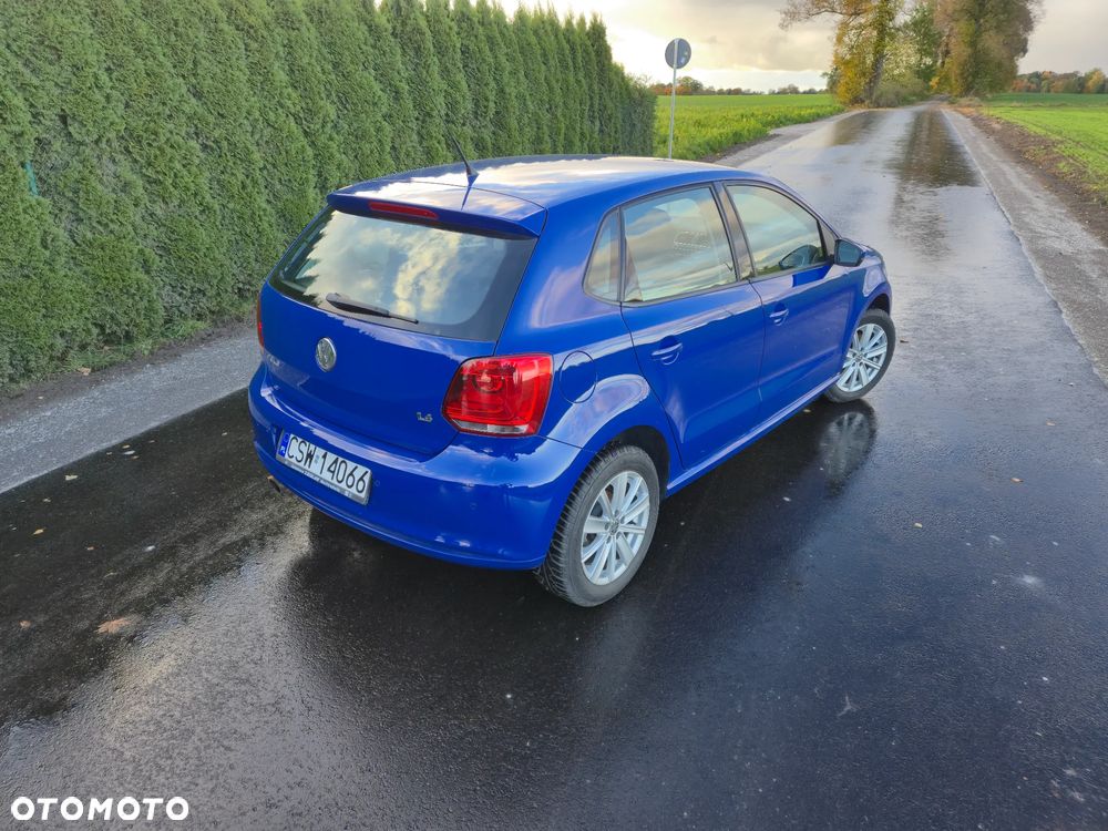 Volkswagen Polo 1.4 16V Comfortline - 28