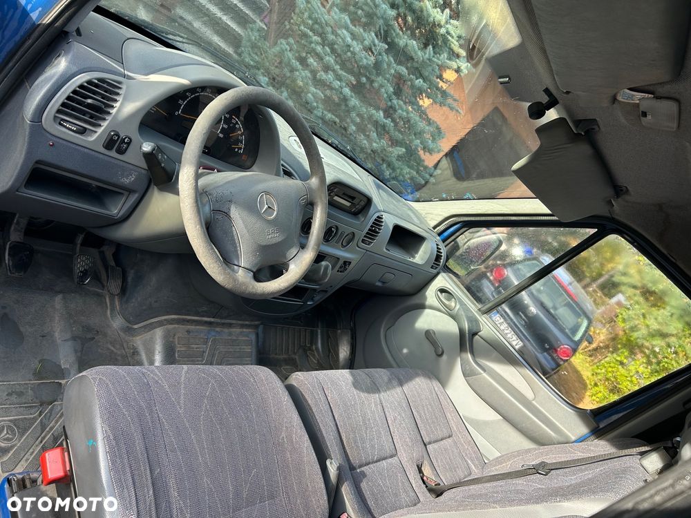 Mercedes-Benz Sprinter - 8