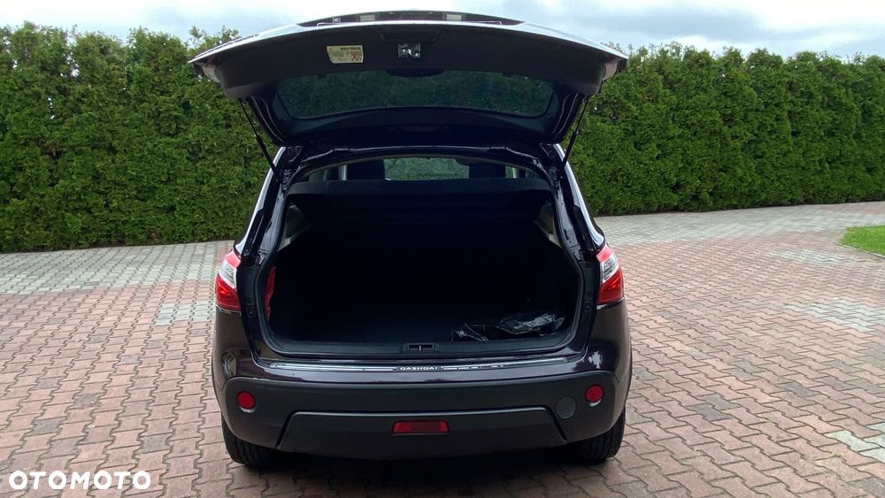 Nissan Qashqai 2.0 Tekna CVT - 25