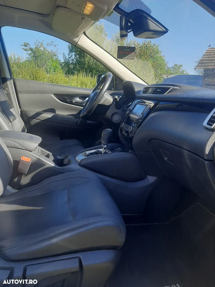 Nissan Qashqai 1.6 DCI Start/Stop X-TRONIC Tekna - 11