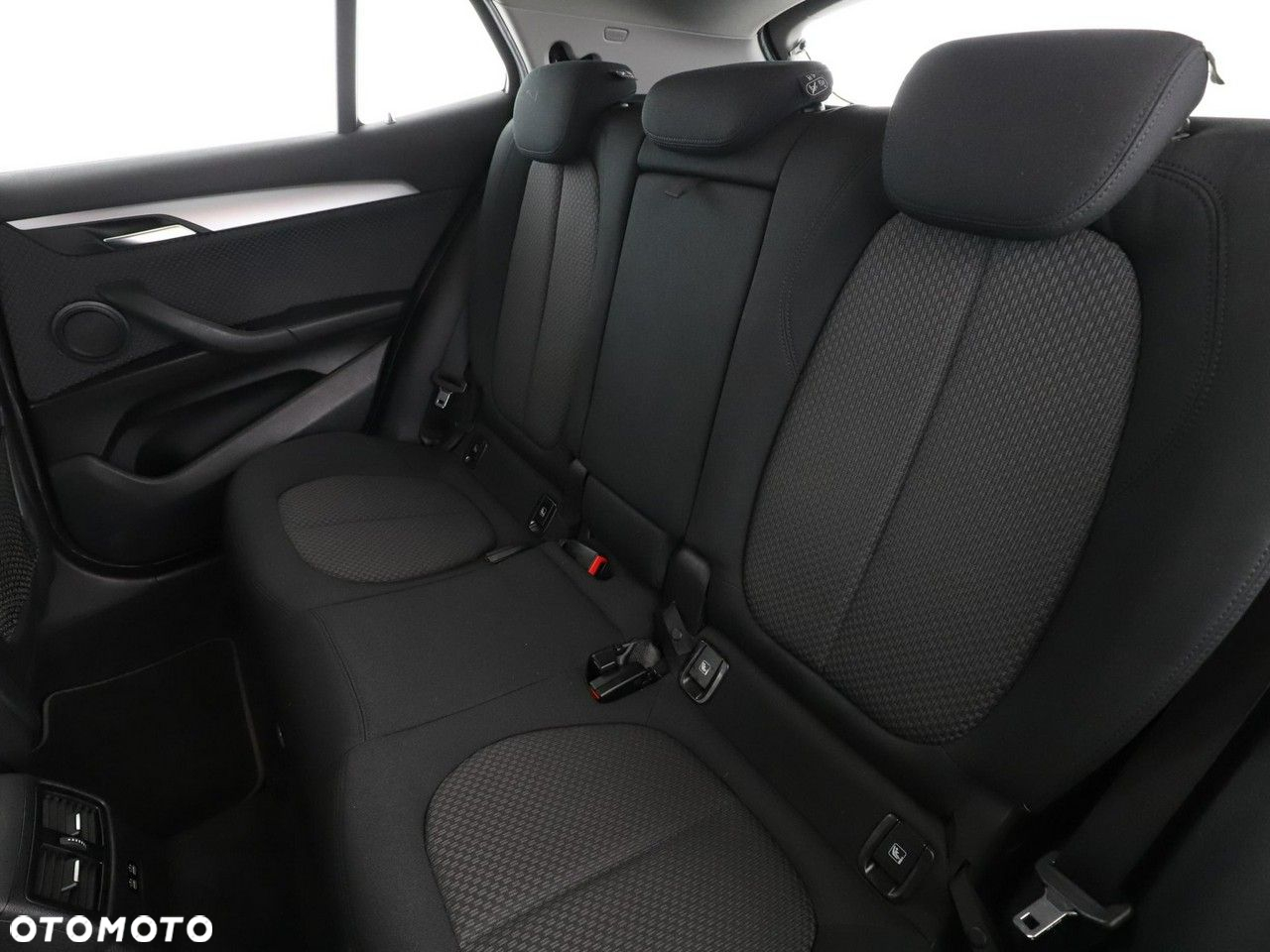 BMW X2 sDrive18d Advantage - 17