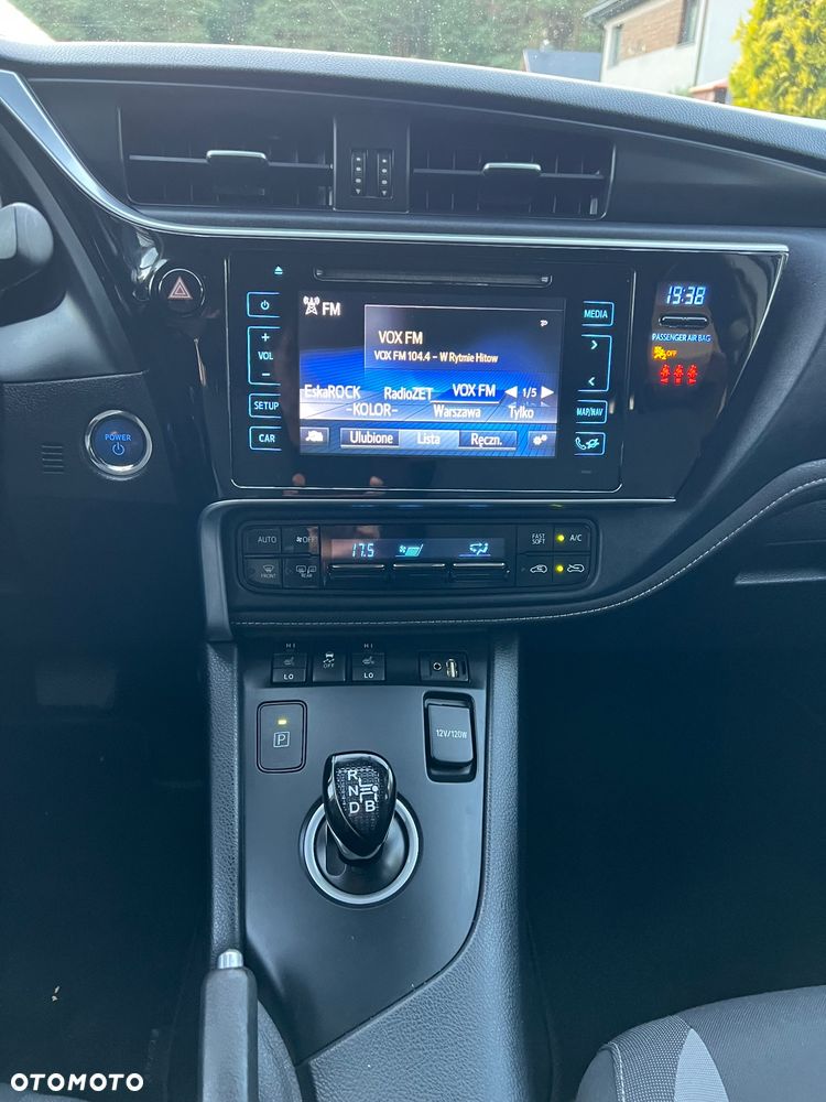 Toyota Auris 1.8 HSD Prestige - 22