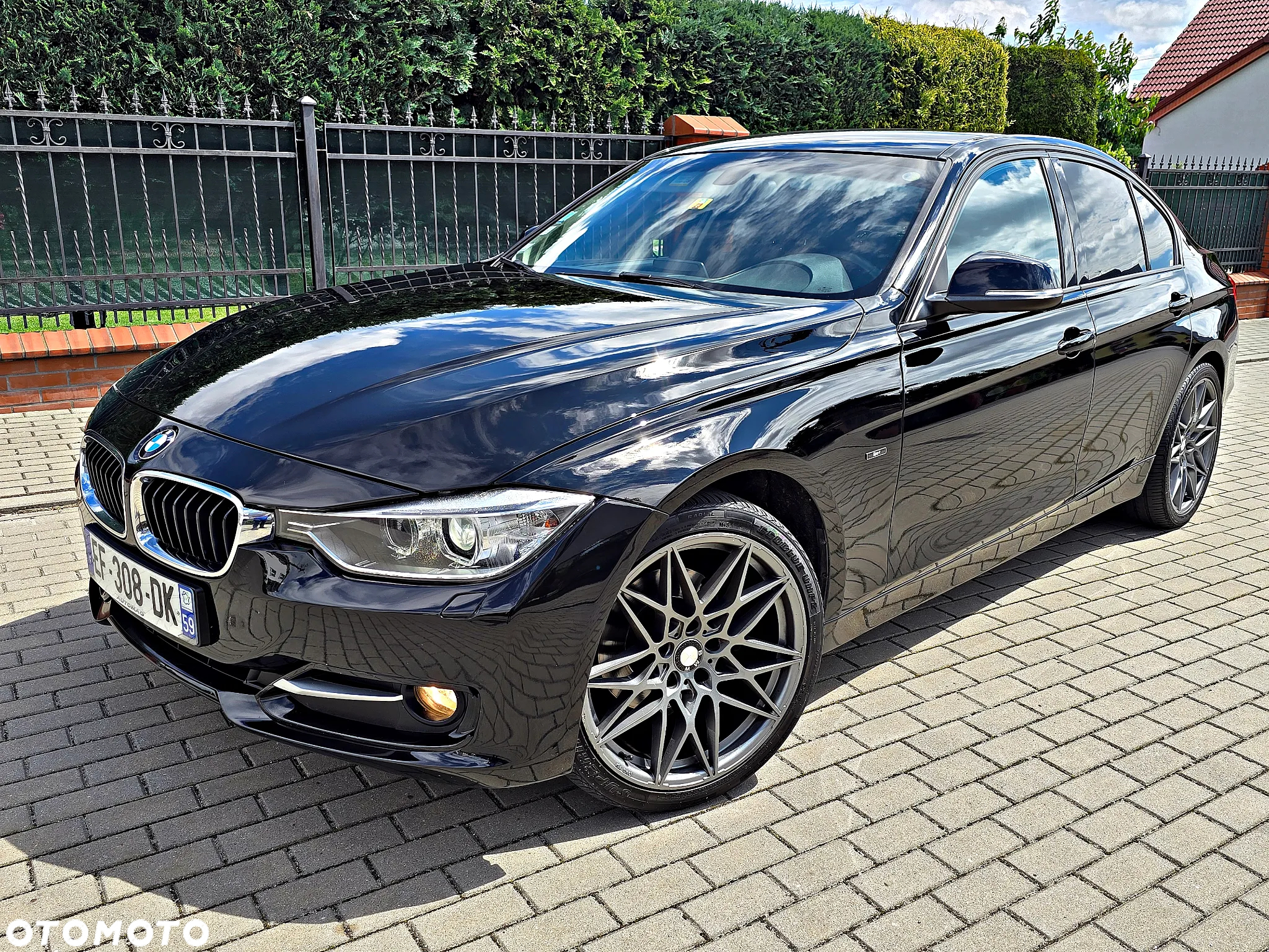 BMW Seria 3 320d Sport Line - 17