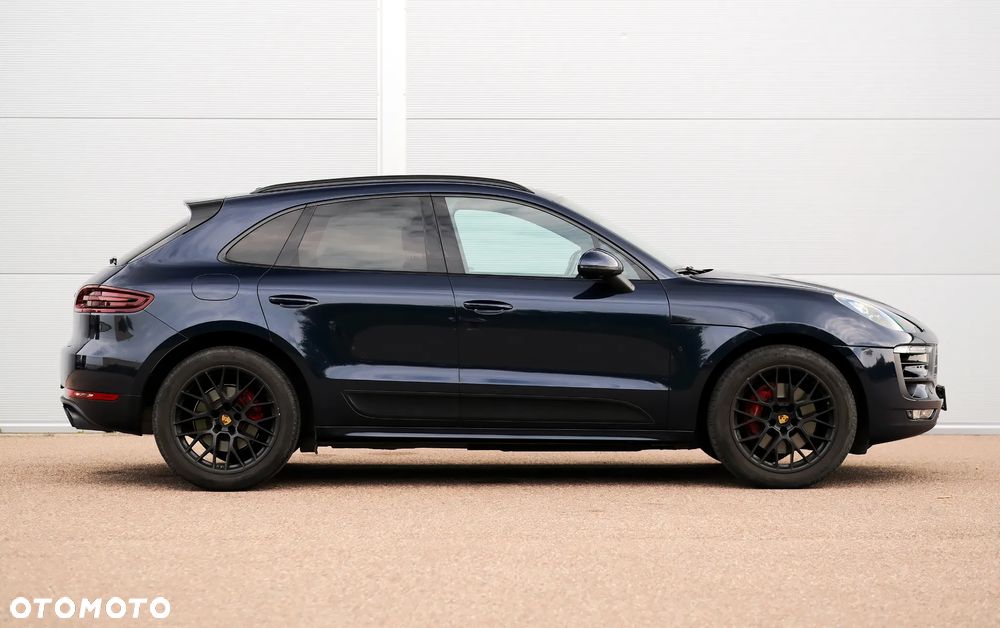 Porsche Macan GTS - 3