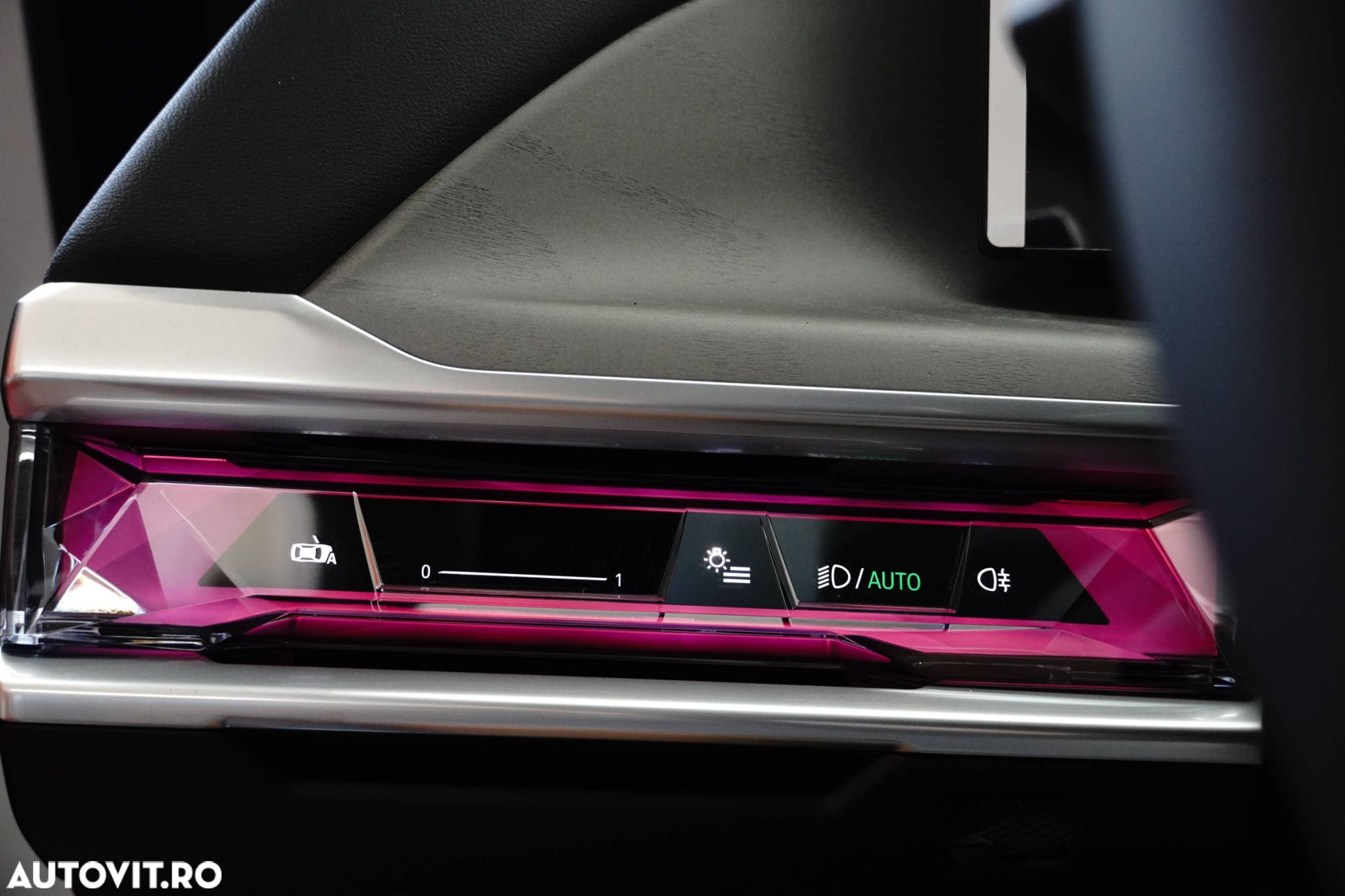 BMW Seria 7 - 32
