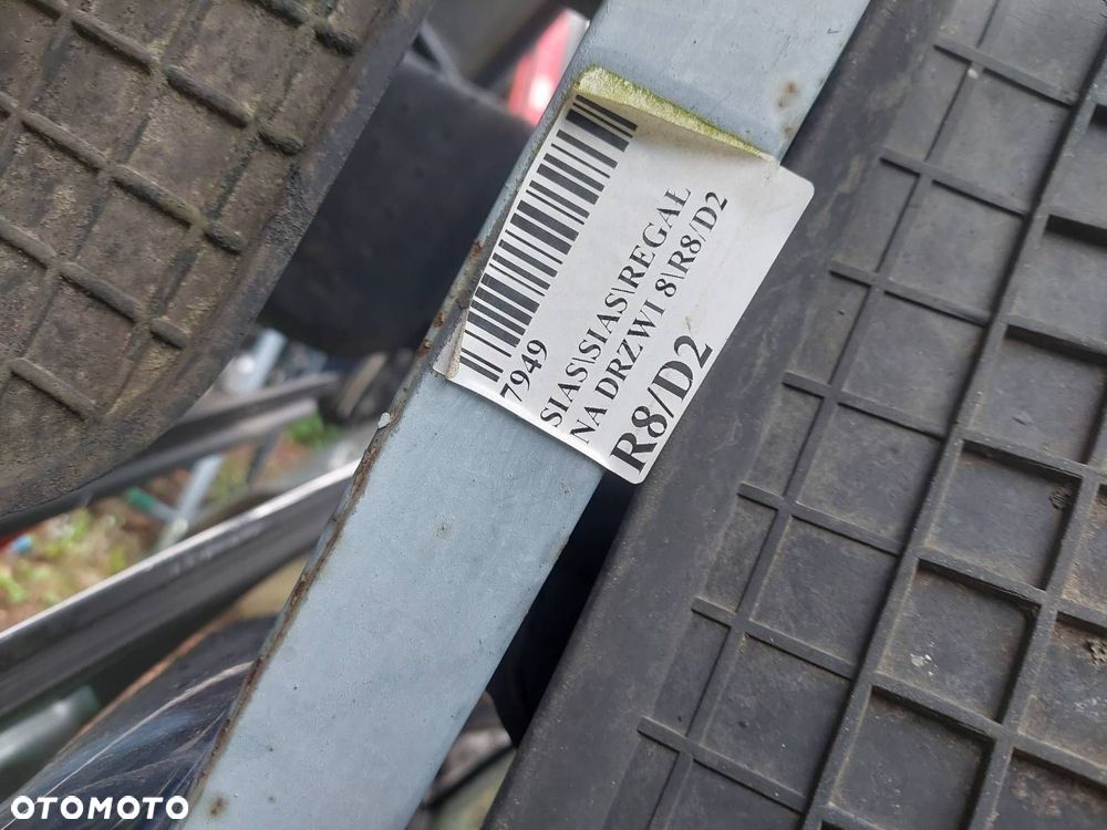 DRZWI KOMPLETNE PRAWY PRZÓD VOLVO V70 III LIFT 019-26 - 2