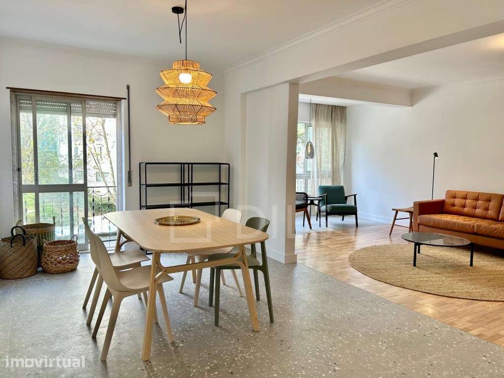 Apartamento T2 com áreas amplas e elevador em Alcabideche, Cascais - Grande imagem: 3/22