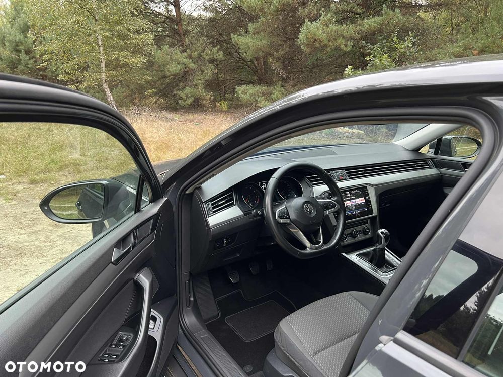 Volkswagen Passat 1.5 TSI EVO Comfortline - 7
