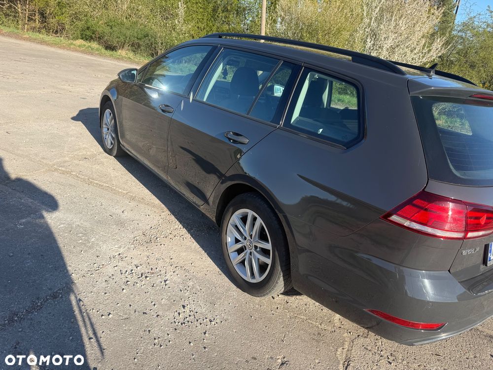 Volkswagen Golf ver-2-0-tdi-bluemotion-technology-dsg-comfortline - 4