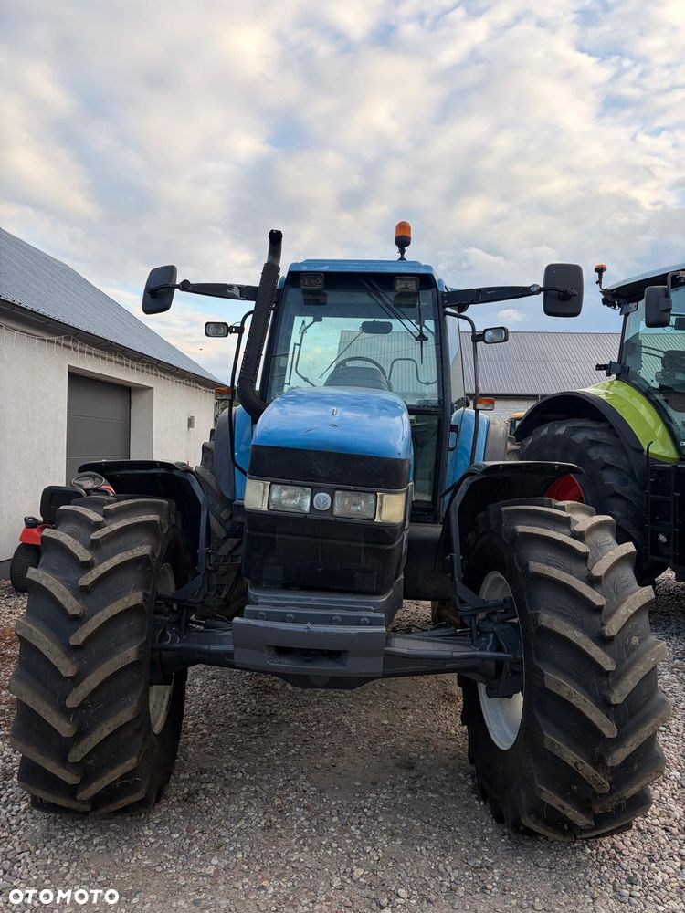 New Holland 8360 - 3