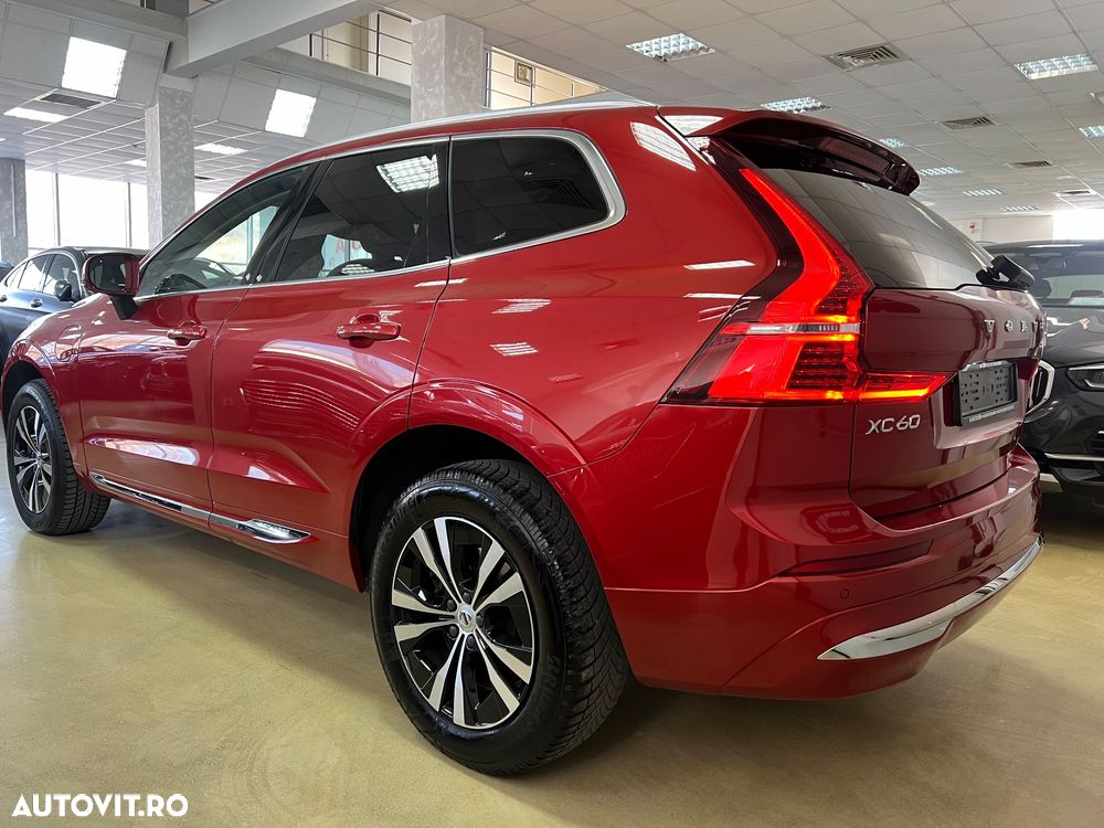 Volvo XC 60 T6 AWD Recharge Geartronic Inscription Expression - 12