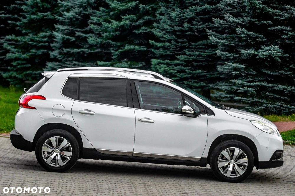 Peugeot 2008 1.6 VTi Style - 10