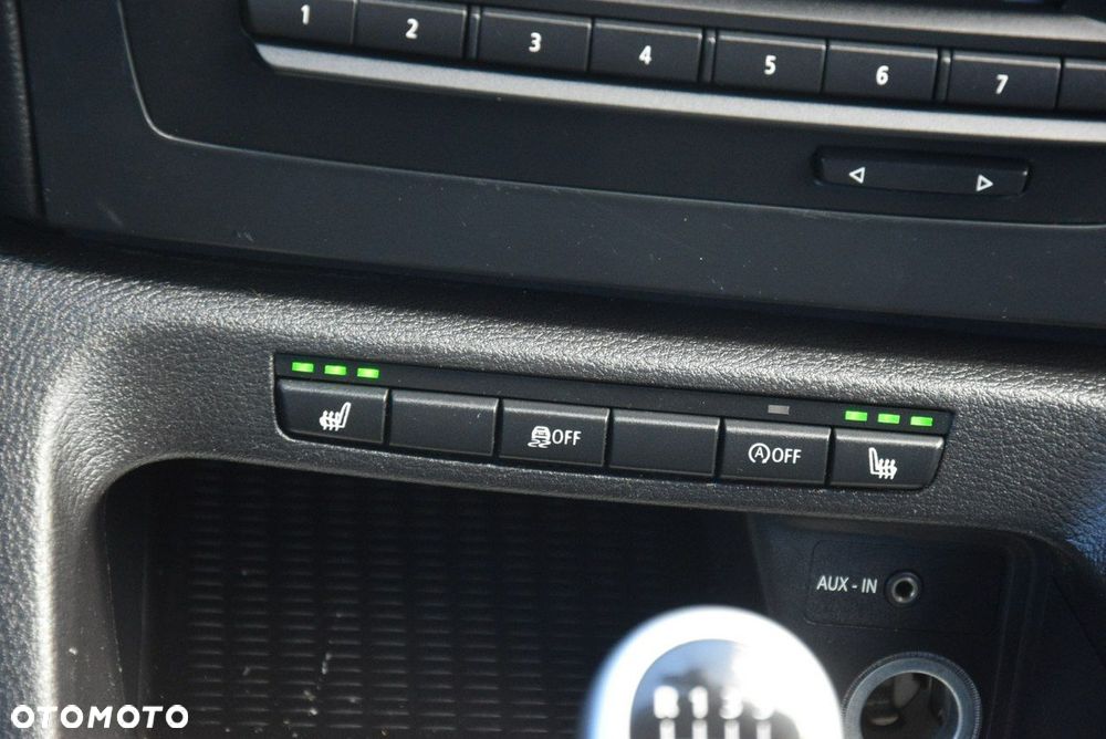 BMW X1 sDrive18d - 29