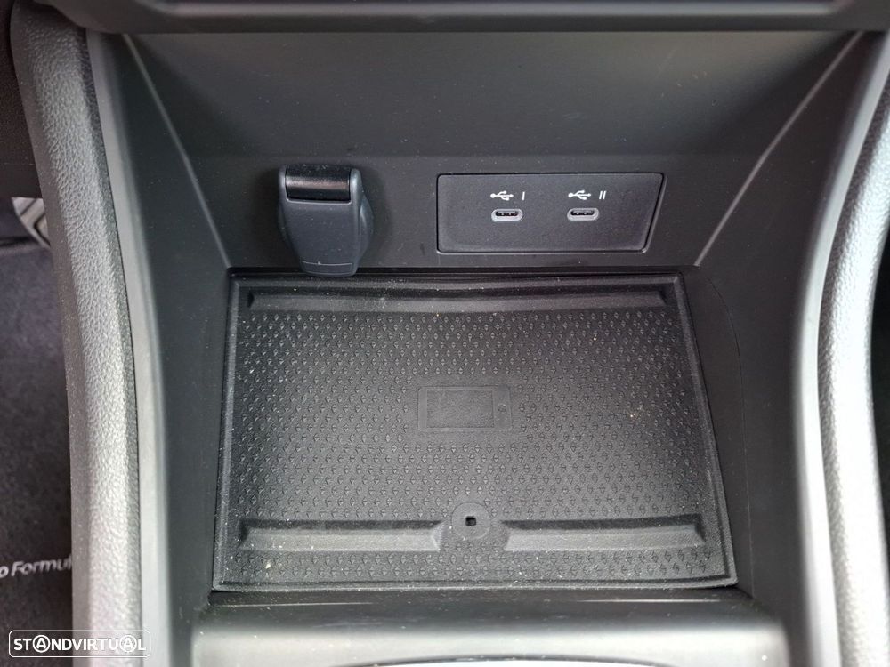 Renault Captur - 21