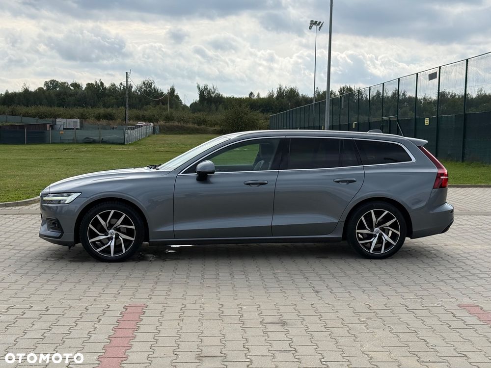 Volvo V60 D3 Momentum Pro - 23